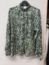 Plisse’ sartoriale blouse